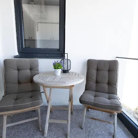 Appartement Hedarom *